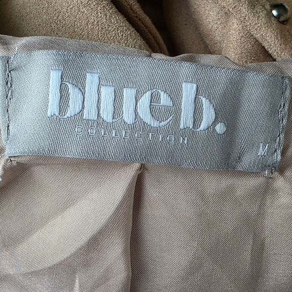 Blue B Collection Faux Suede Fringe Studded Cropped Jacket, Size Medium - Picture 12 of 13